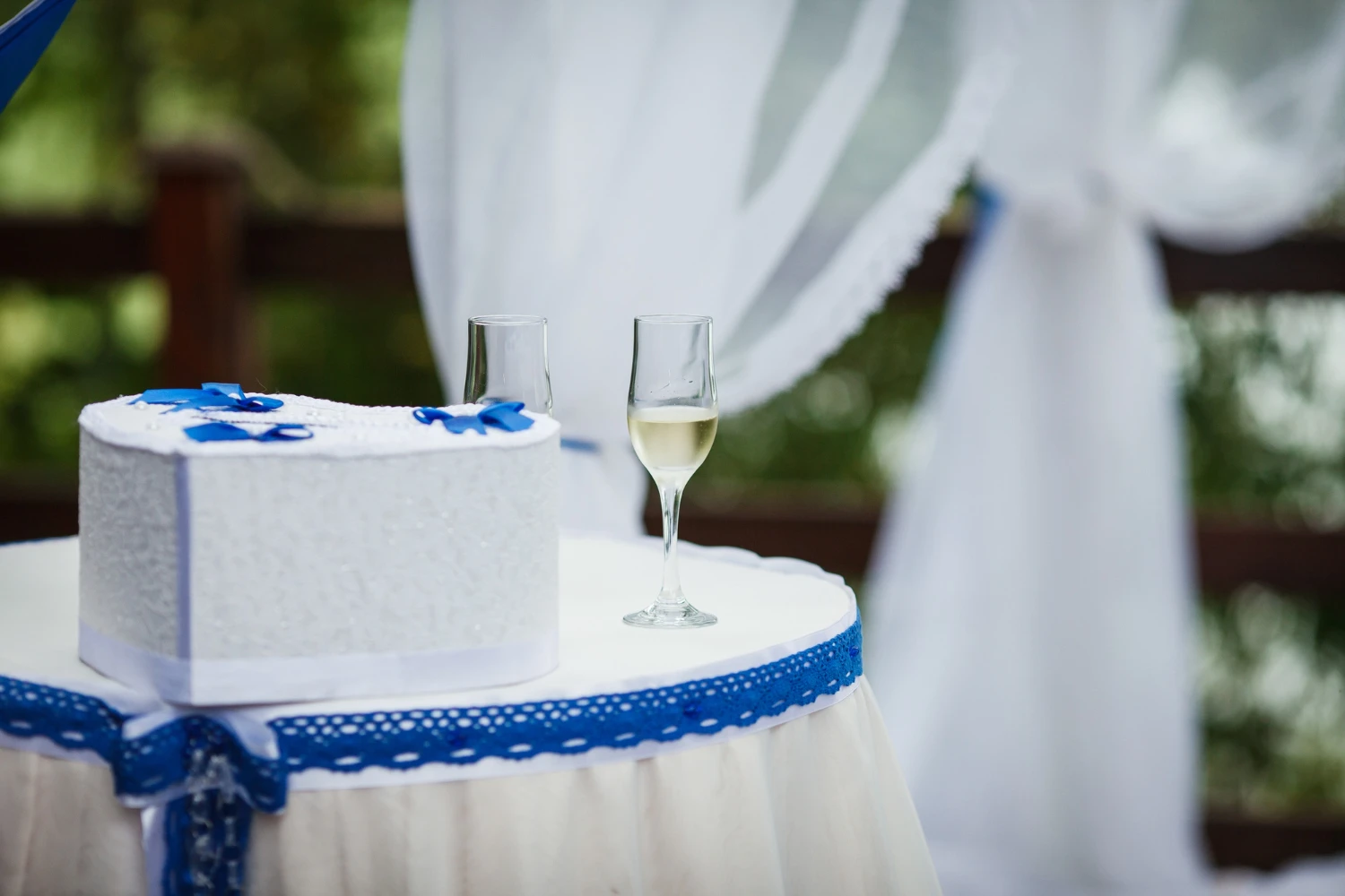 Yacht Wedding Decor Ideas: Elegant Themes for a Memorable Celebration Image
